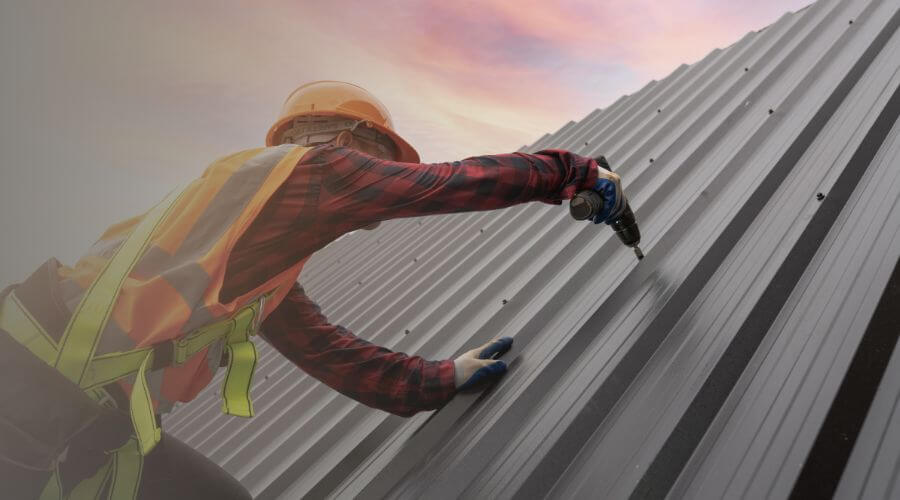 Professional gutter cleaning in Jeannette, PA